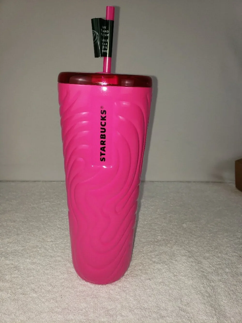 Starbucks 2025 Summer Hot Cold Pink Sip & Straw Venti 24 Oz Tumbler NWT